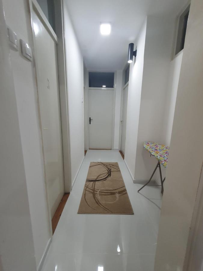 Apartman Centar Lux Pirot Ngoại thất bức ảnh