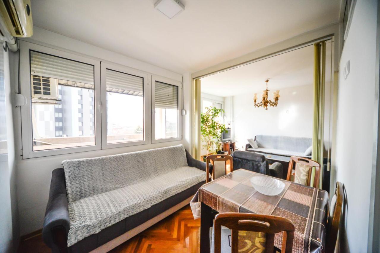 Apartman Centar Lux Pirot Ngoại thất bức ảnh